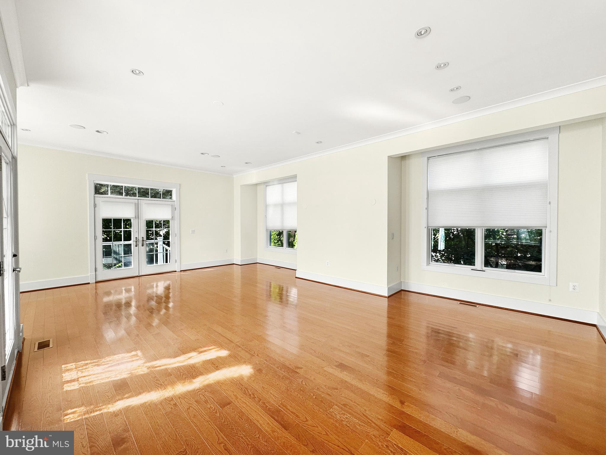 6607 Melrose Drive McLean, VA 22101 - Photo 8 of 50