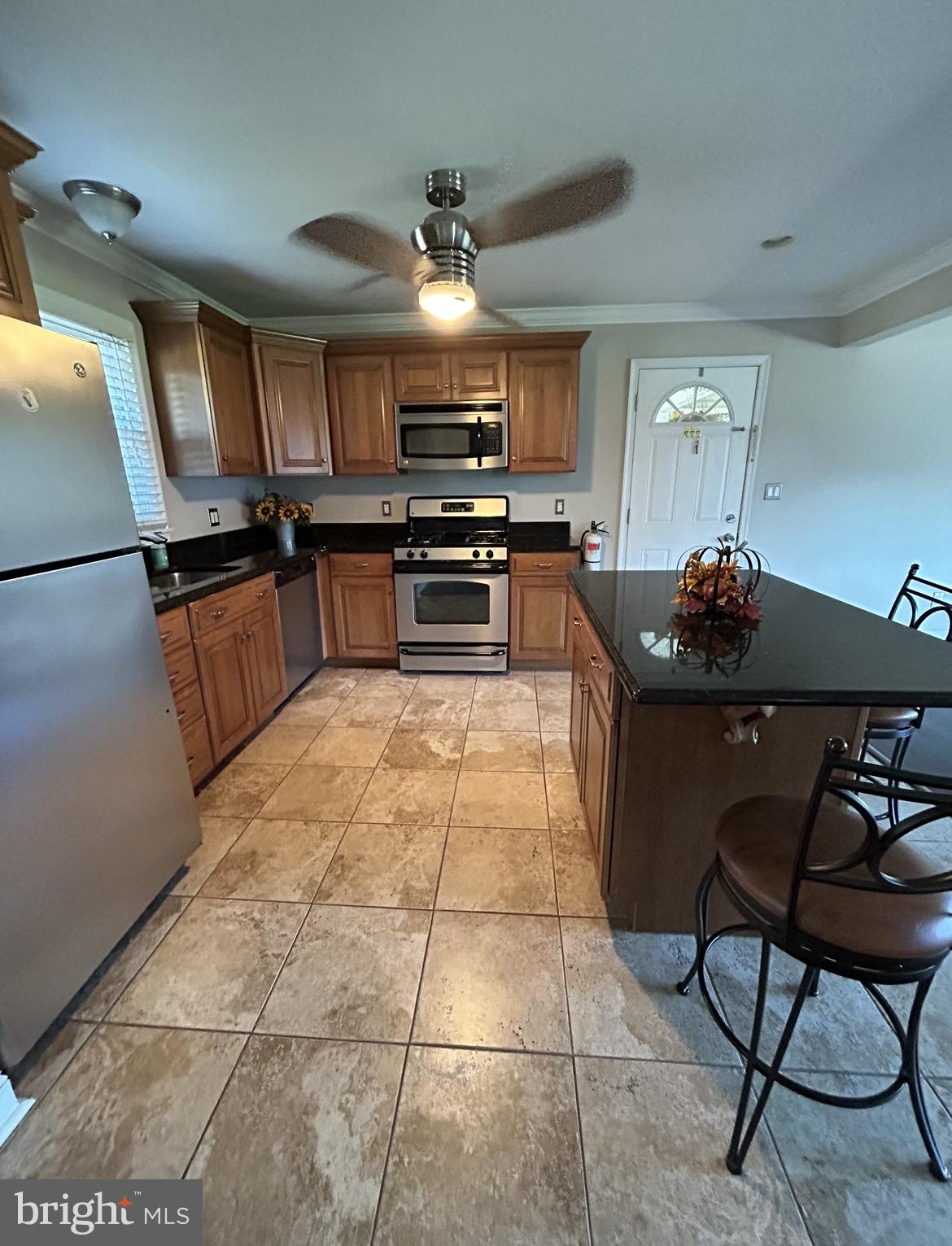 2388 Yardville Hamilton Square Road Hamilton, NJ 08690 - Photo 3 of 22 Gallery Image 3
