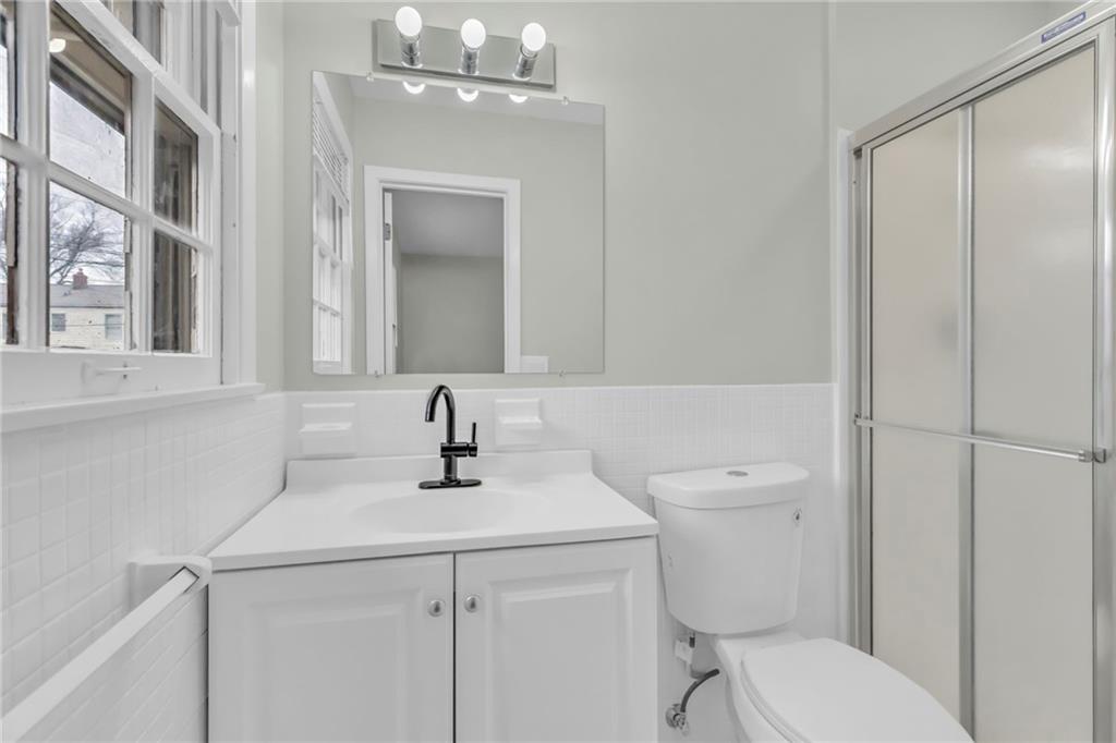 8112 Raytown Road Raytown, MO 64138 - Photo 20 of 27