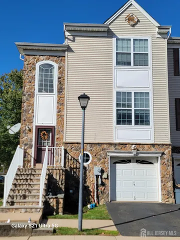 $525,000 | 15 Russell Court, Old Bridge, NJ 07747