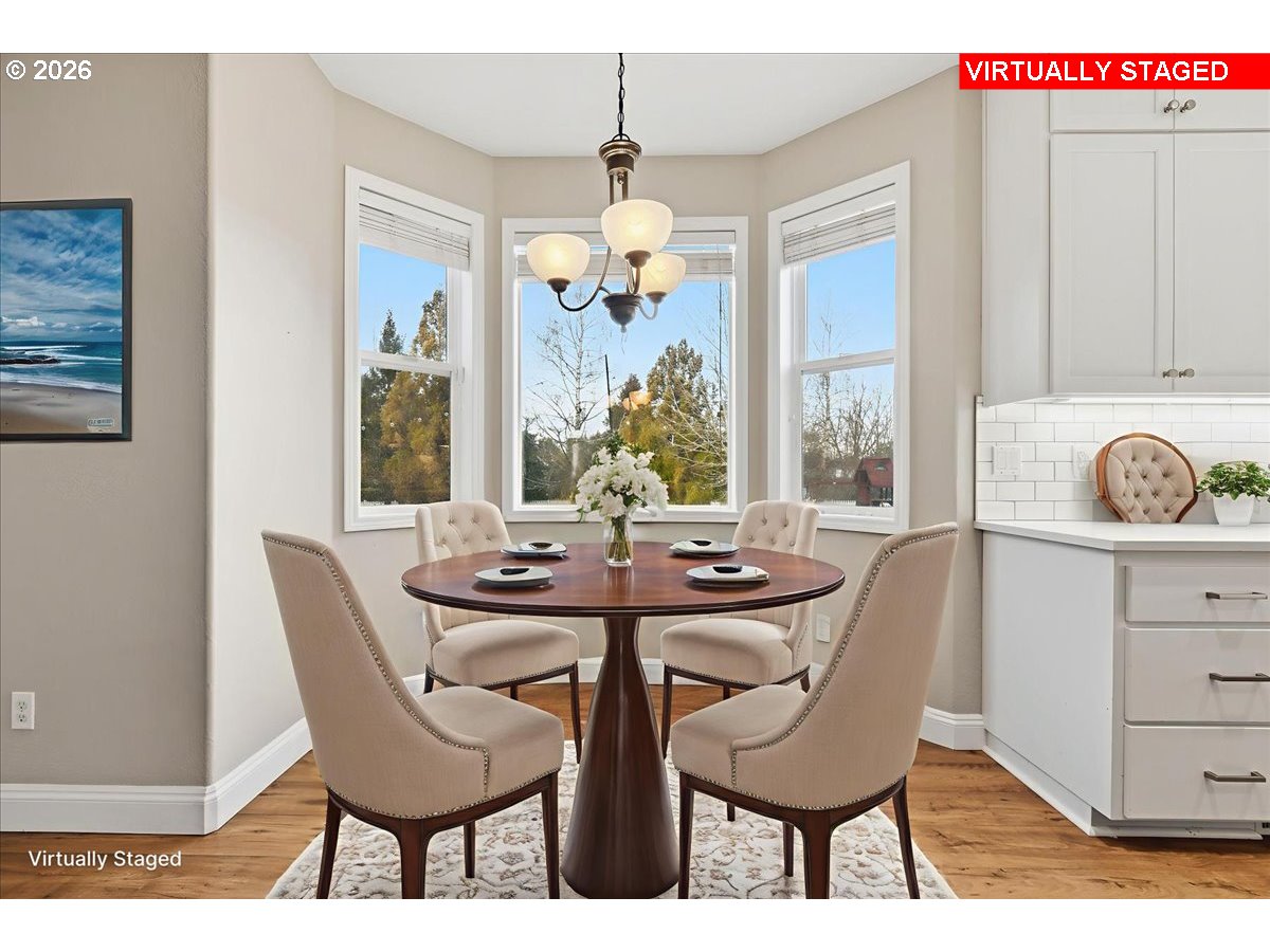 6810 Northeast 252nd Way Battle Ground, WA 98604 - Photo 17 of 42 Living Room