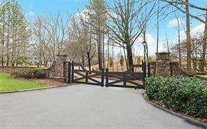 5812 Swinging Gate Road Gainesville, GA 30506 - Photo 52 of 59