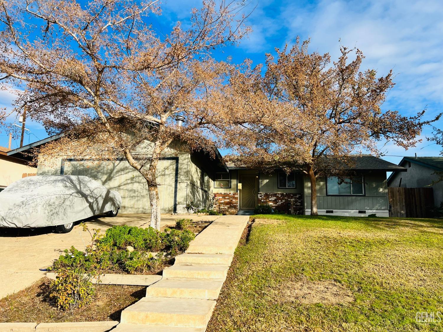 a view of a swimming pool with an outdoor space