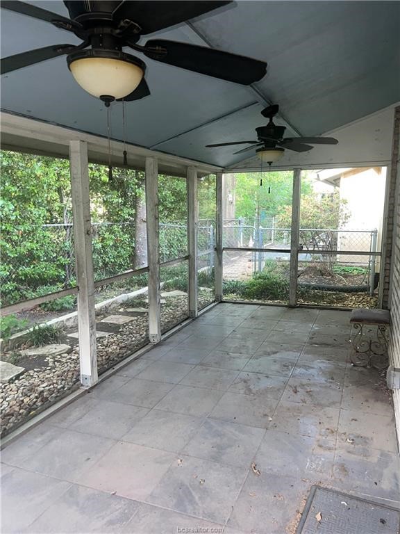 321 East Main Street Brenham, TX 77833 - Photo 26 of 28