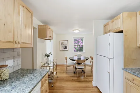 $1,278,000 | 6 Hillcrest Road, Bedford, MA 01730