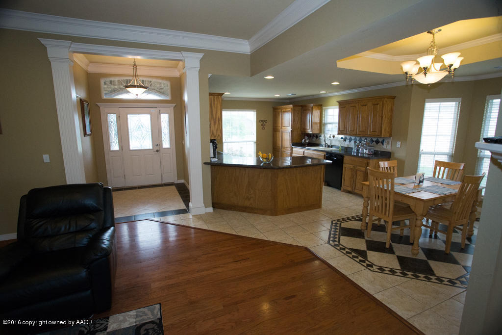 6912 Thunder Road Amarillo, TX 79119 - Photo 3 of 16 home-7867