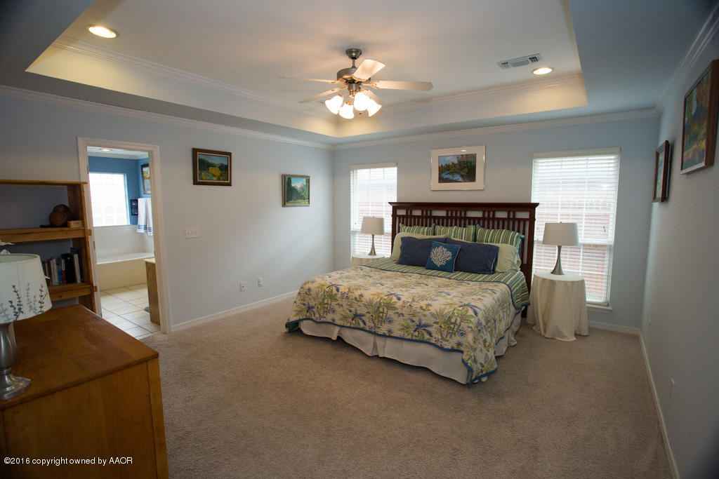 6912 Thunder Road Amarillo, TX 79119 - Photo 7 of 16 home-7844