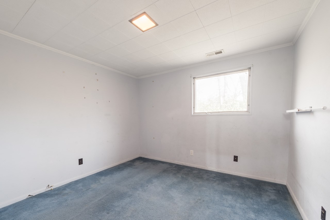 115 East Ridgeview Drive Bloomington, IN 47401 - Photo 24 of 27 Gallery Image 24