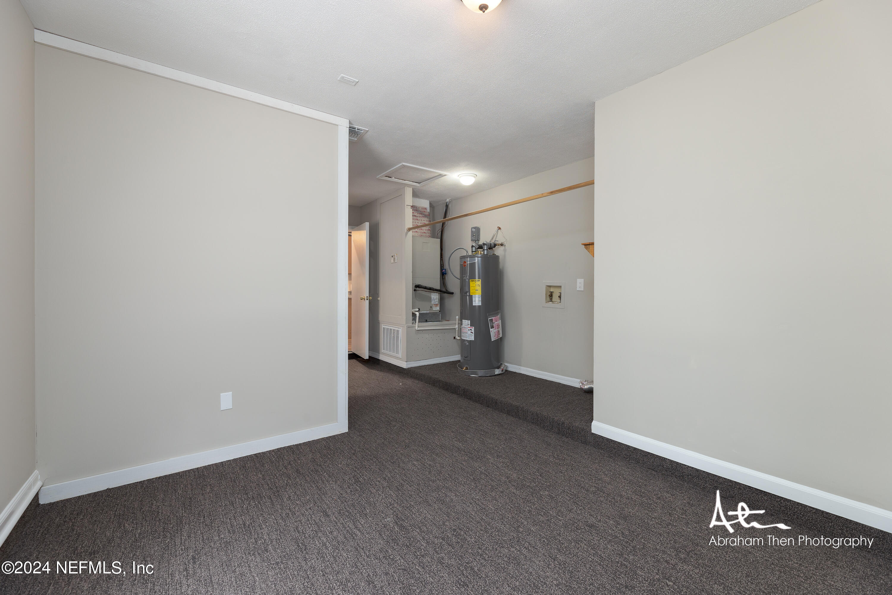 4274 Chokeberry Road Middleburg, FL 32068 - Photo 28 of 37 Mudroom