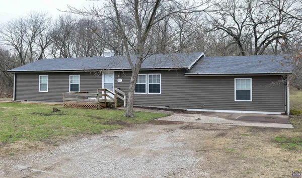 $184,900 | 302 7th Street, Americus, KS 66835