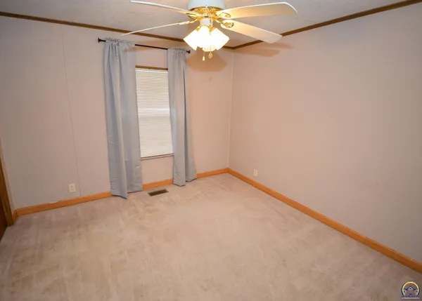 $184,900 | 302 7th Street, Americus, KS 66835