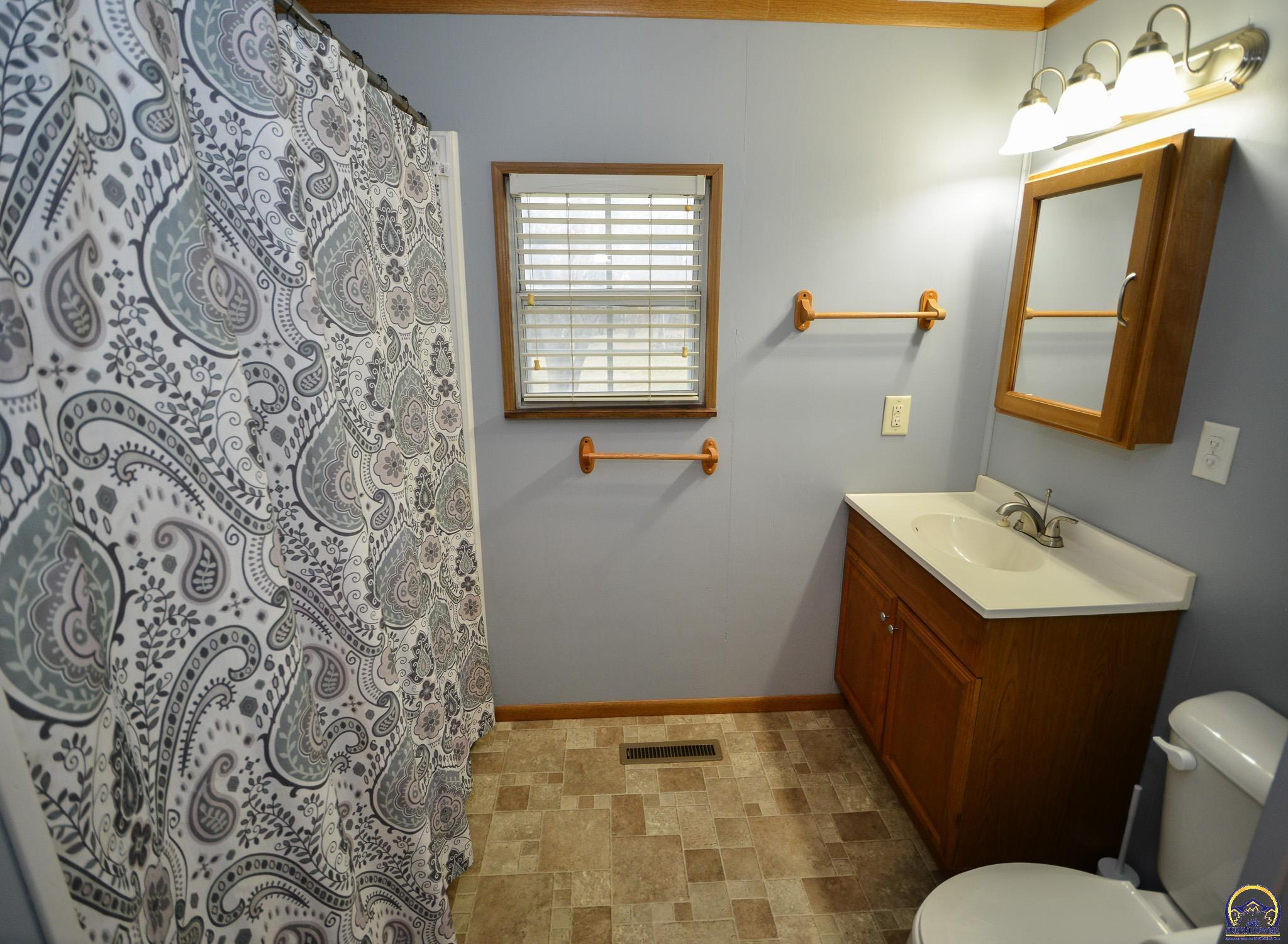 302 7th Street Americus, KS 66835 - Photo 12 of 20