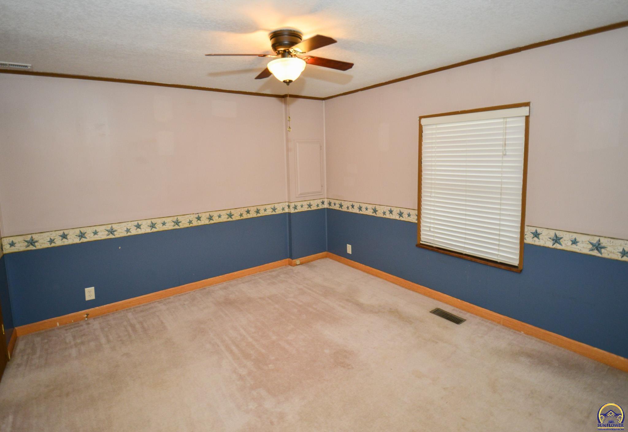 302 7th Street Americus, KS 66835 - Photo 14 of 20