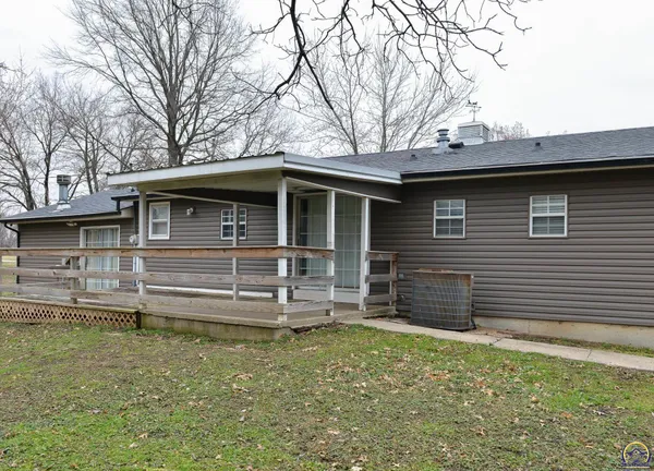 $184,900 | 302 7th Street, Americus, KS 66835