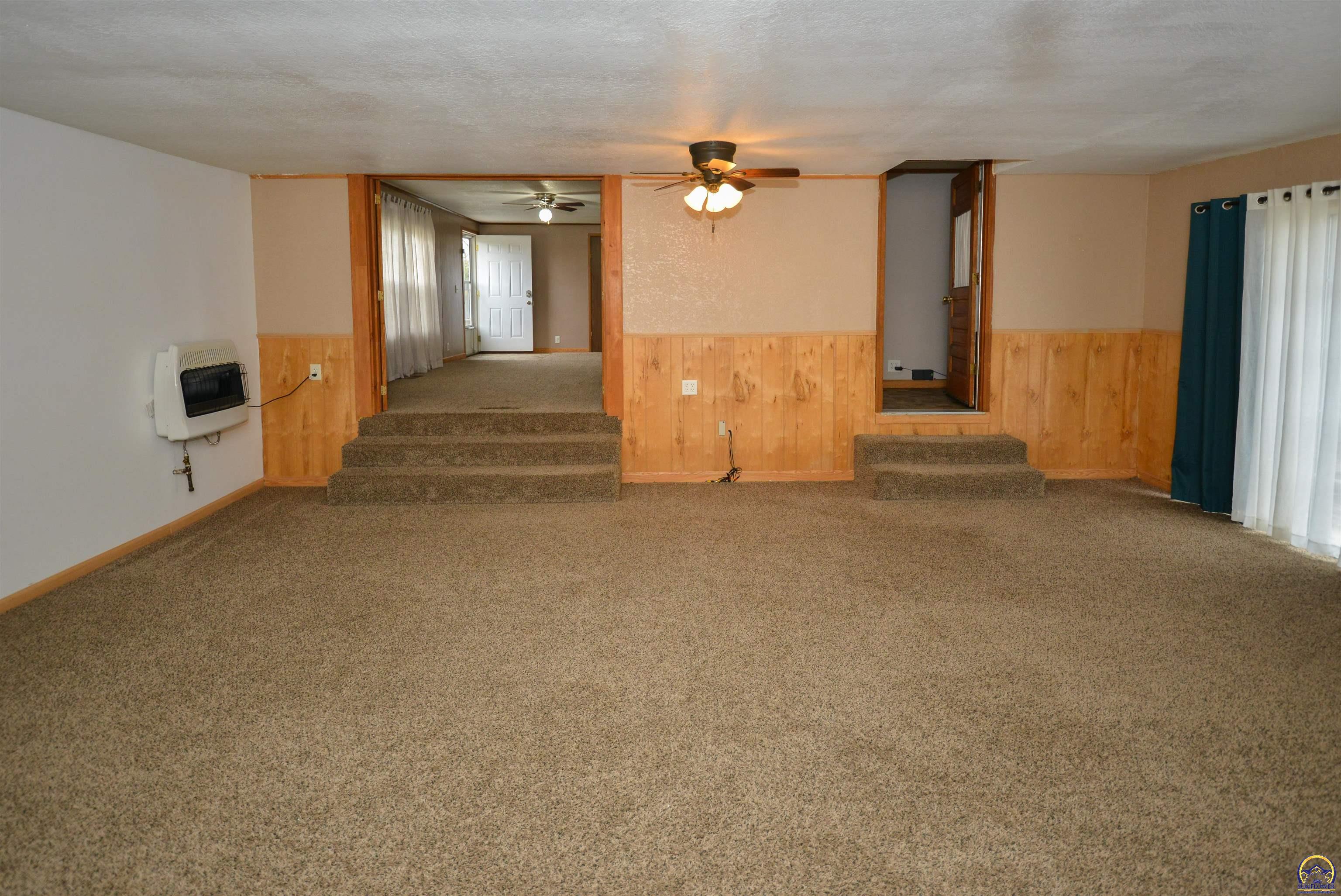 302 7th Street Americus, KS 66835 - Photo 7 of 20