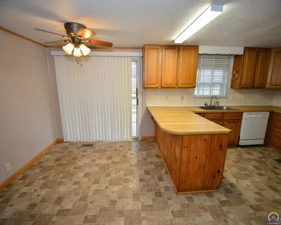 $184,900 | 302 7th Street, Americus, KS 66835