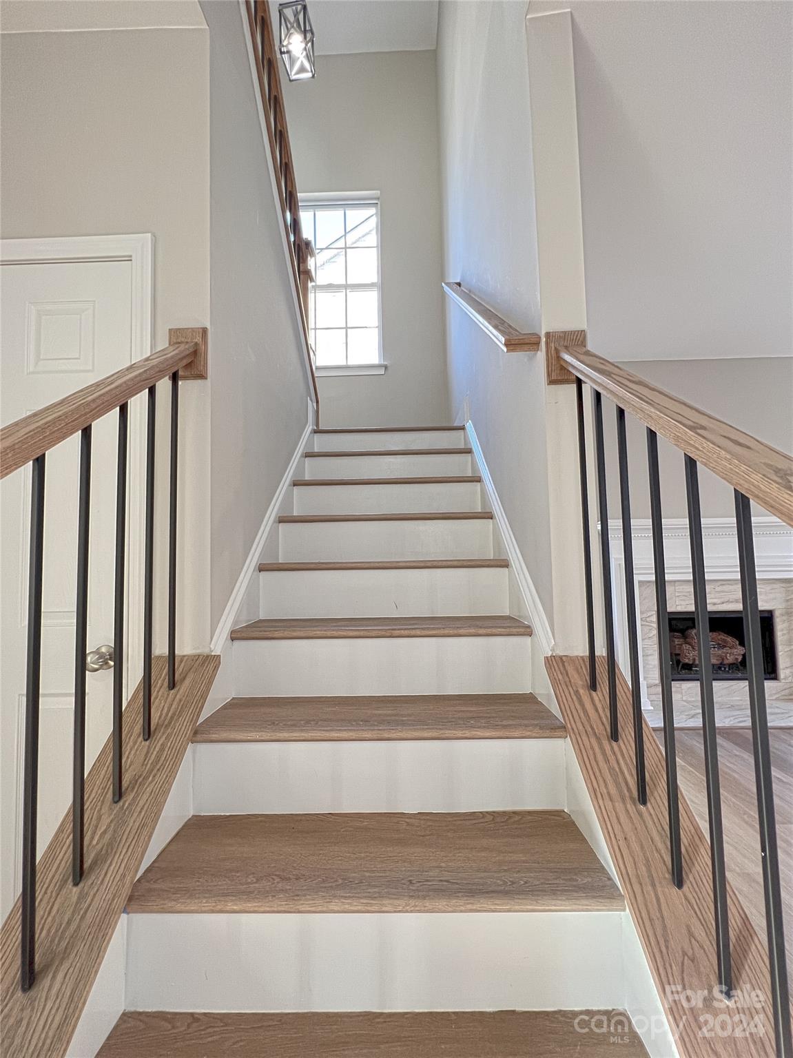 1644 Heather Glen Road Kannapolis, NC 28081 - Photo 13 of 25 a view of entryway