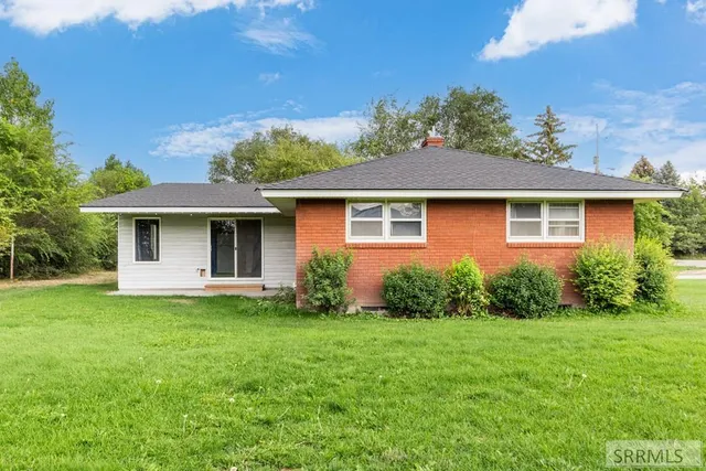 $374,500 | 598 West 1st North, Rigby, ID 83442
