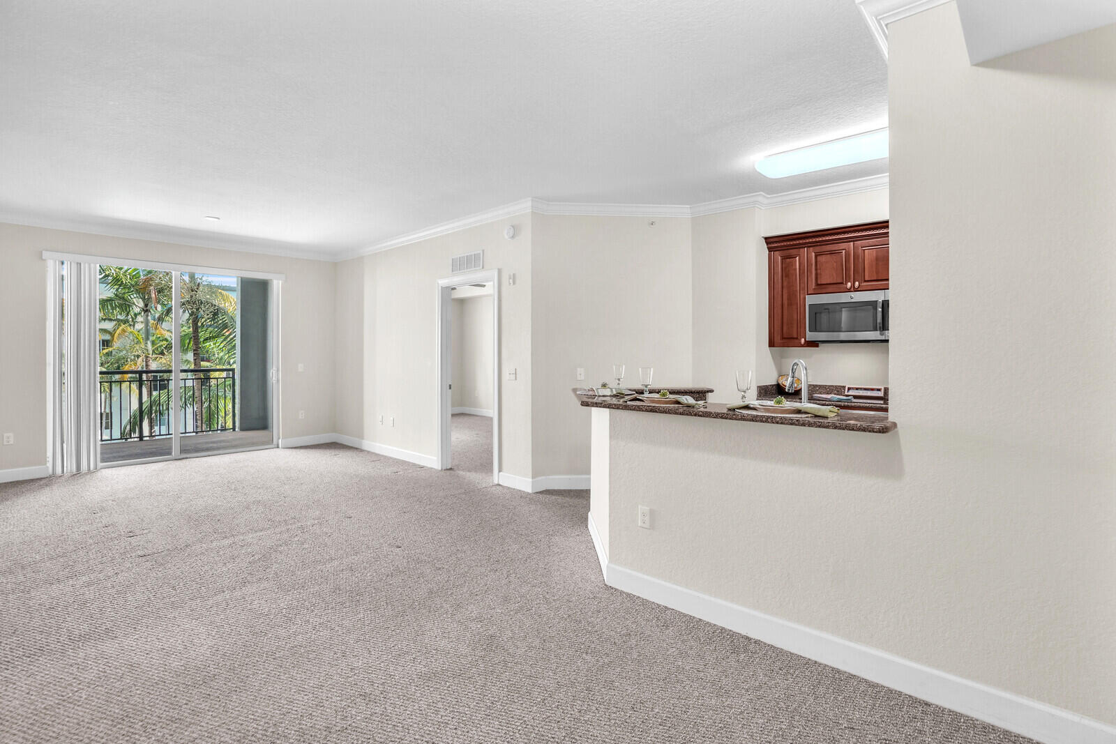 1690 Renaissance Commons Boulevard, Unit 1522 Boynton Beach, FL 33426 - Photo 3 of 45 03_Image_3_mls