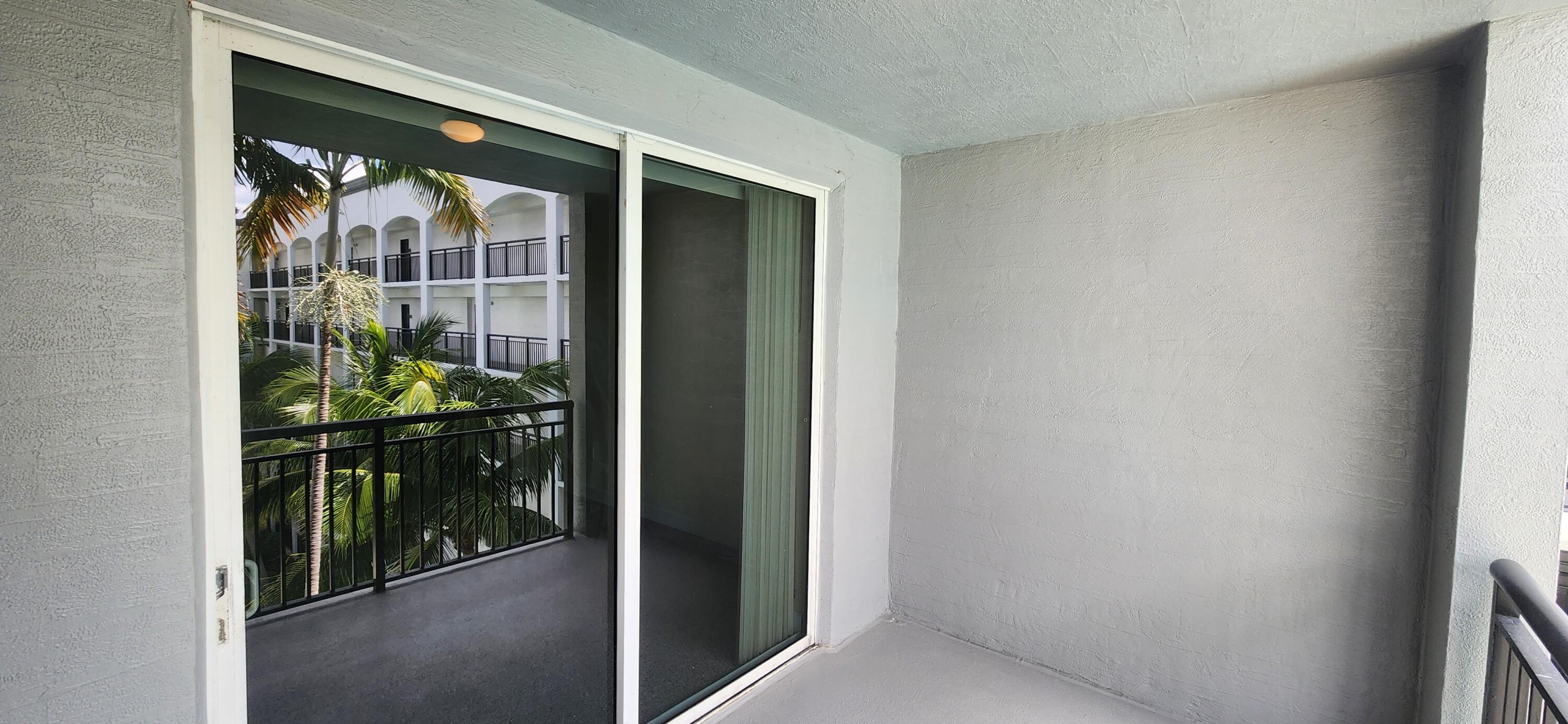 1690 Renaissance Commons Boulevard, Unit 1522 Boynton Beach, FL 33426 - Photo 38 of 45 2537468076177373883