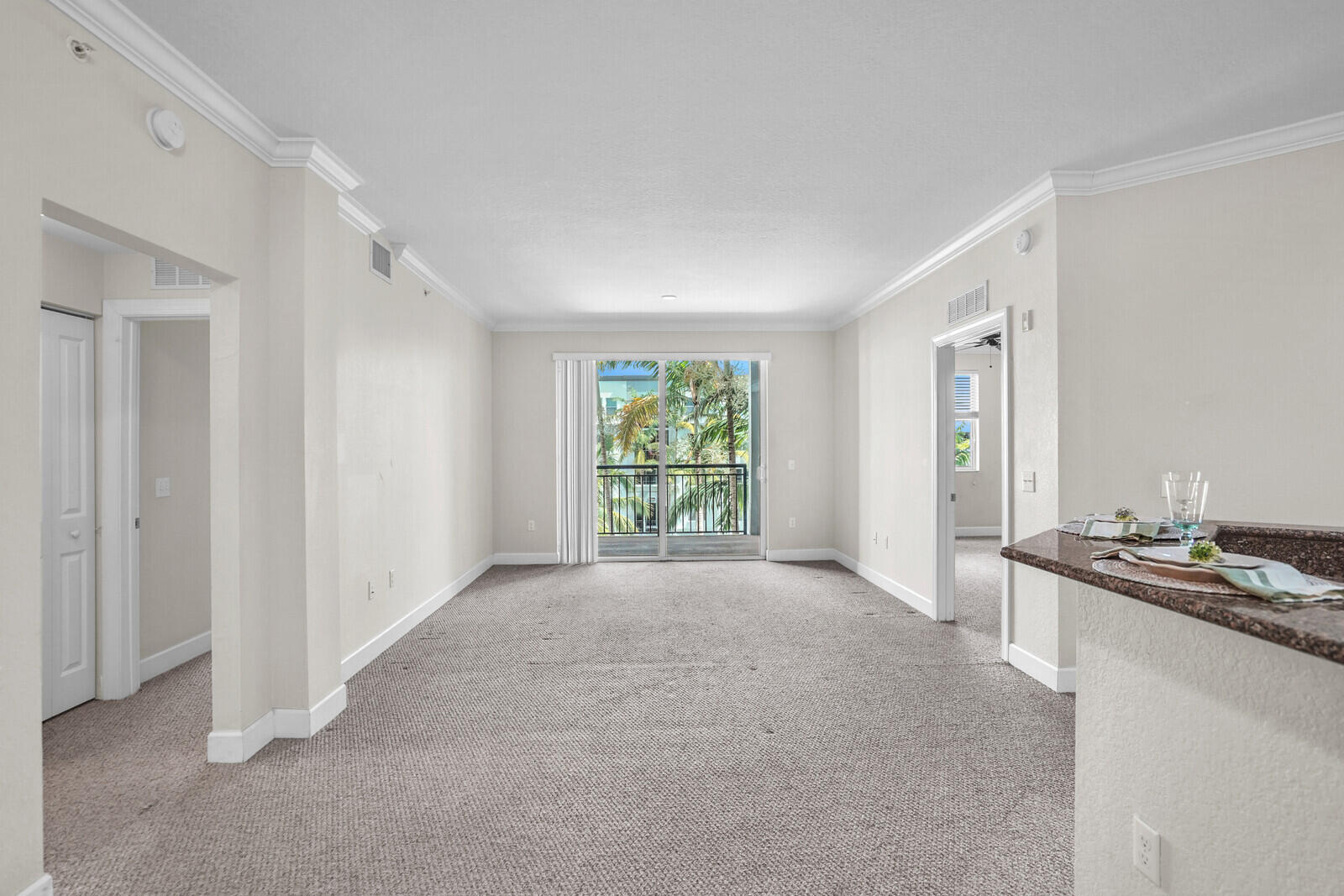 1690 Renaissance Commons Boulevard, Unit 1522 Boynton Beach, FL 33426 - Photo 4 of 45 04_Image_4_mls