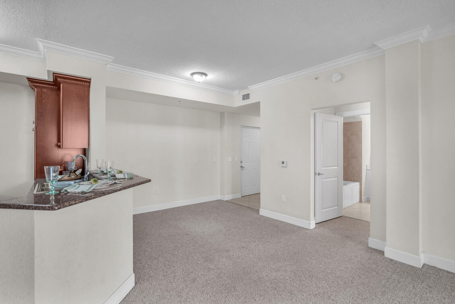 1690 Renaissance Commons Boulevard, Unit 1522 Boynton Beach, FL 33426 - Photo 6 of 45 06_Image_6_mls