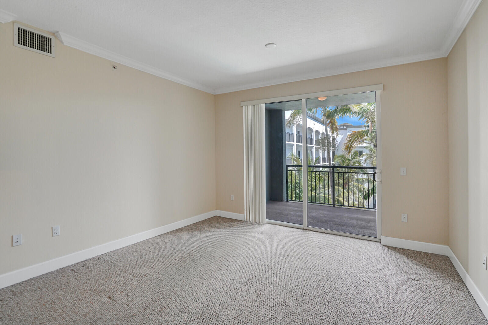 1690 Renaissance Commons Boulevard, Unit 1522 Boynton Beach, FL 33426 - Photo 7 of 45 07_Image_7_mls
