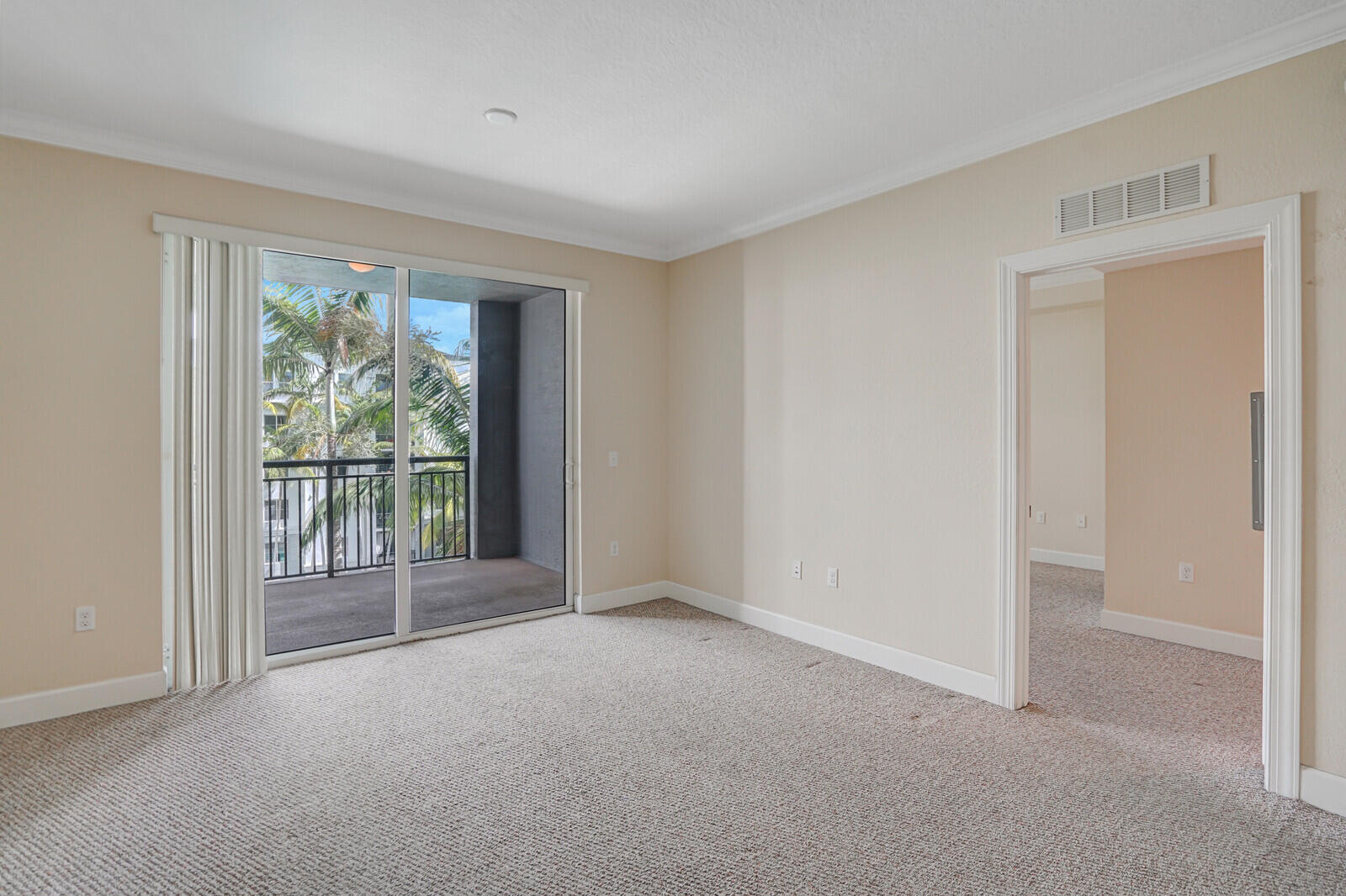 1690 Renaissance Commons Boulevard, Unit 1522 Boynton Beach, FL 33426 - Photo 8 of 45 08_Image_8_mls