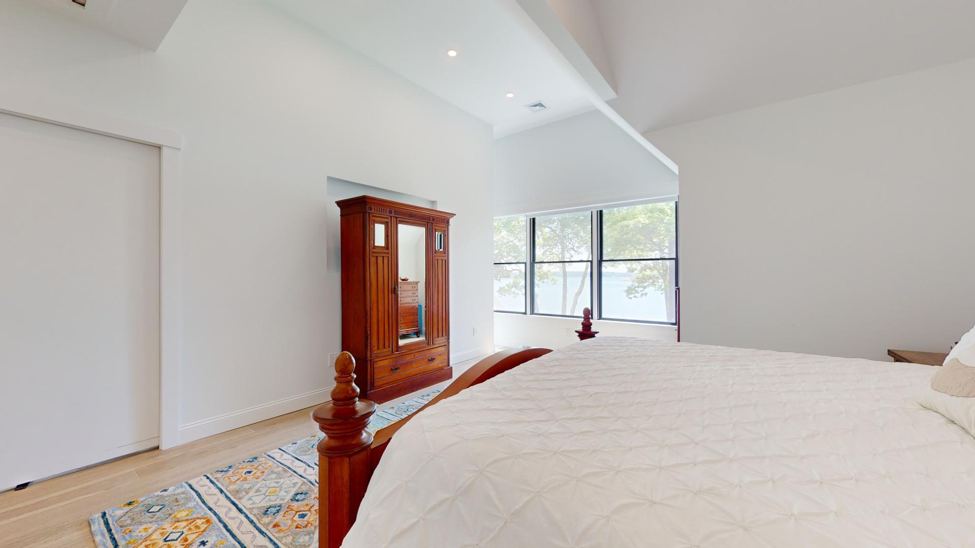 7 Merganser Way Freeport, ME 04032 - Photo 31 of 45 Primary Bedroom, pretty ceiling lines