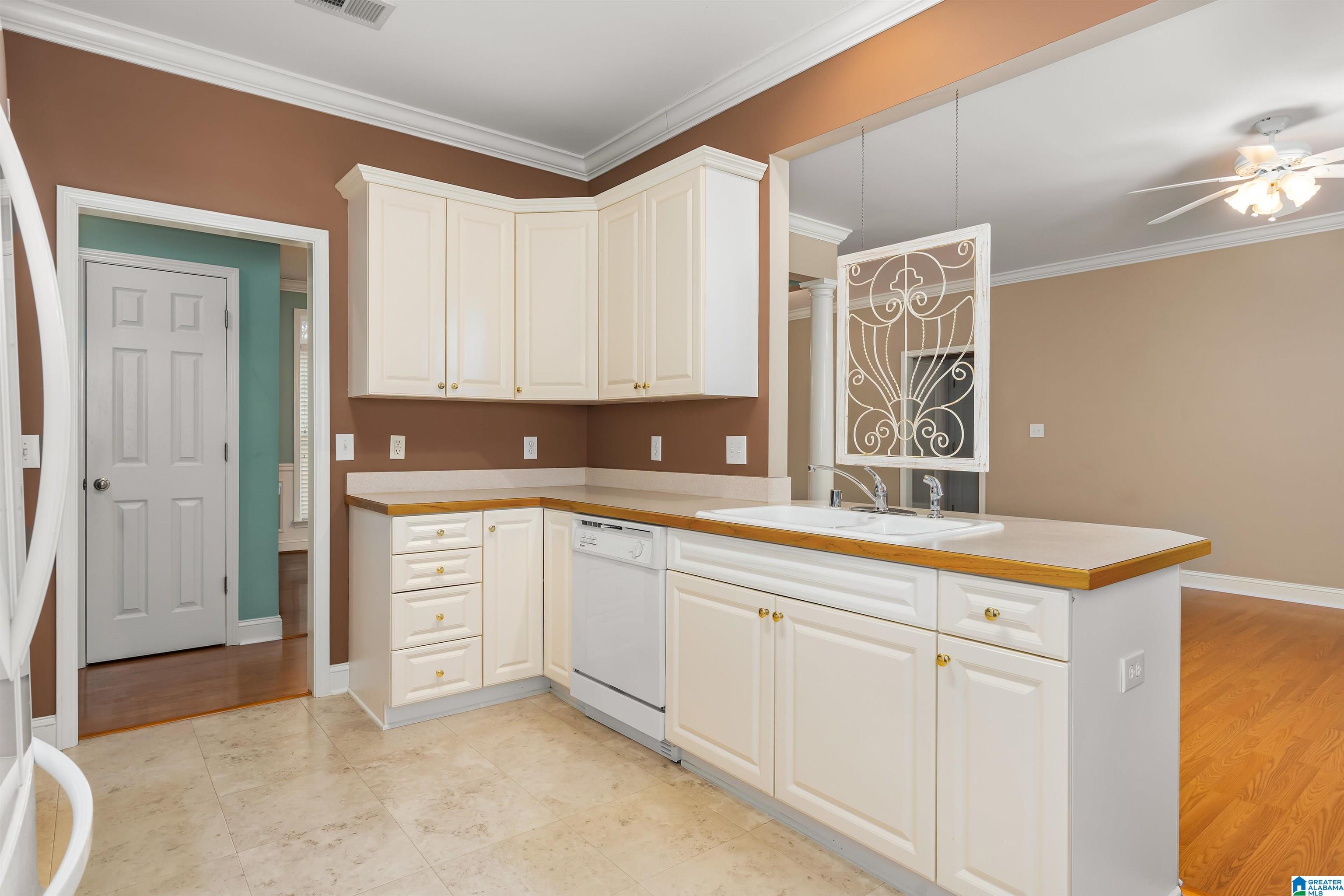 139 Meadow Brook Springville, AL 35146 - Photo 16 of 32