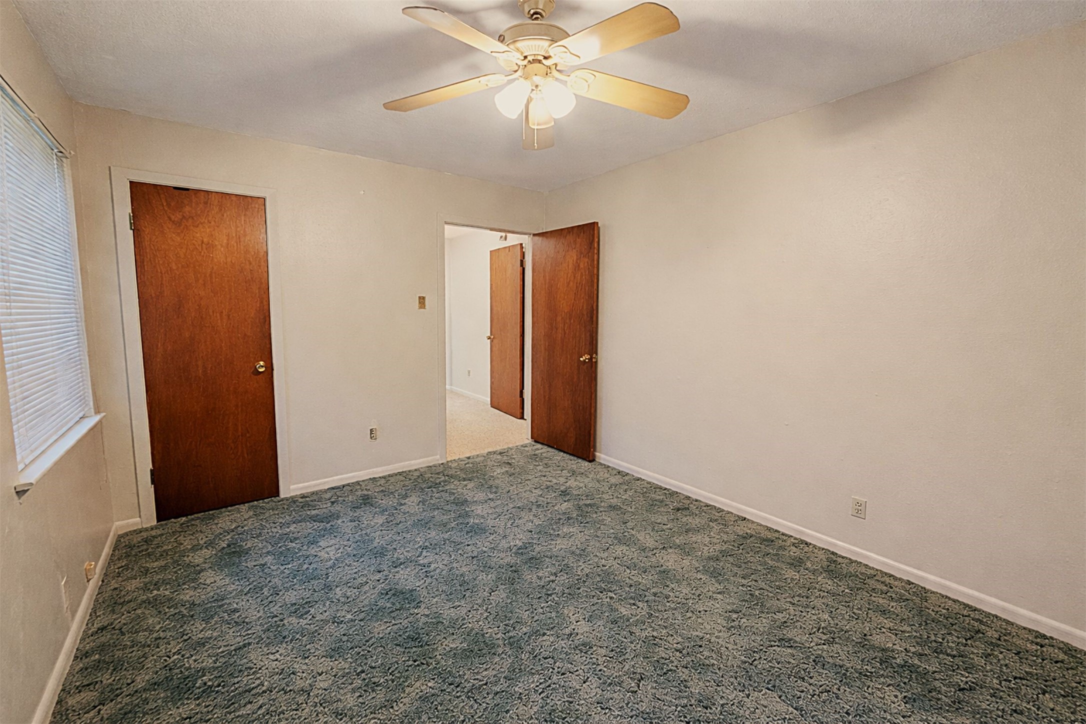 5403 Louise Street Baytown, TX 77521 - Photo 22 of 28