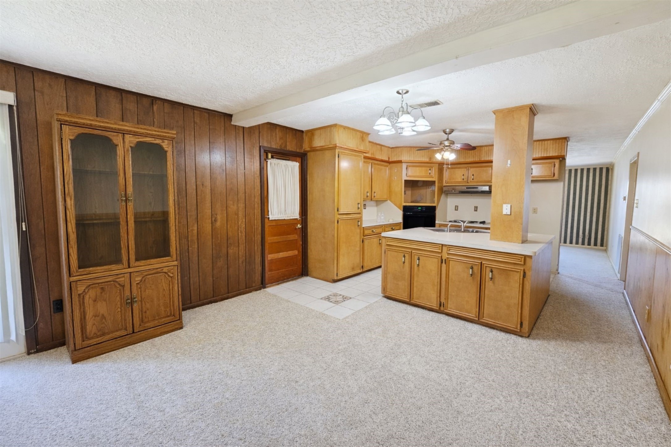 5403 Louise Street Baytown, TX 77521 - Photo 5 of 28