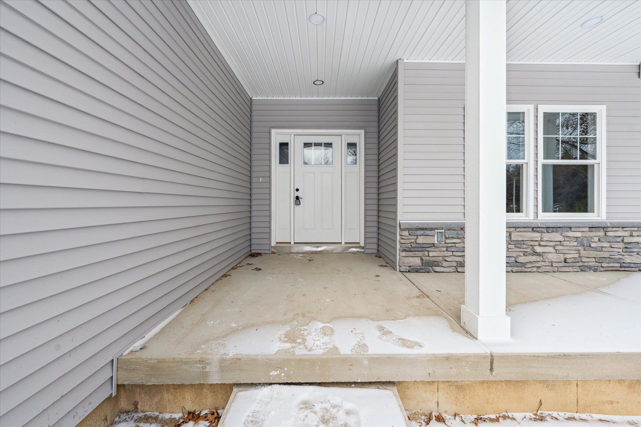 10025 Stoll Road Haslett, MI 48840 - Photo 2 of 41 05-10025-Stoll-Rd-East-Lansing-MI-48823-