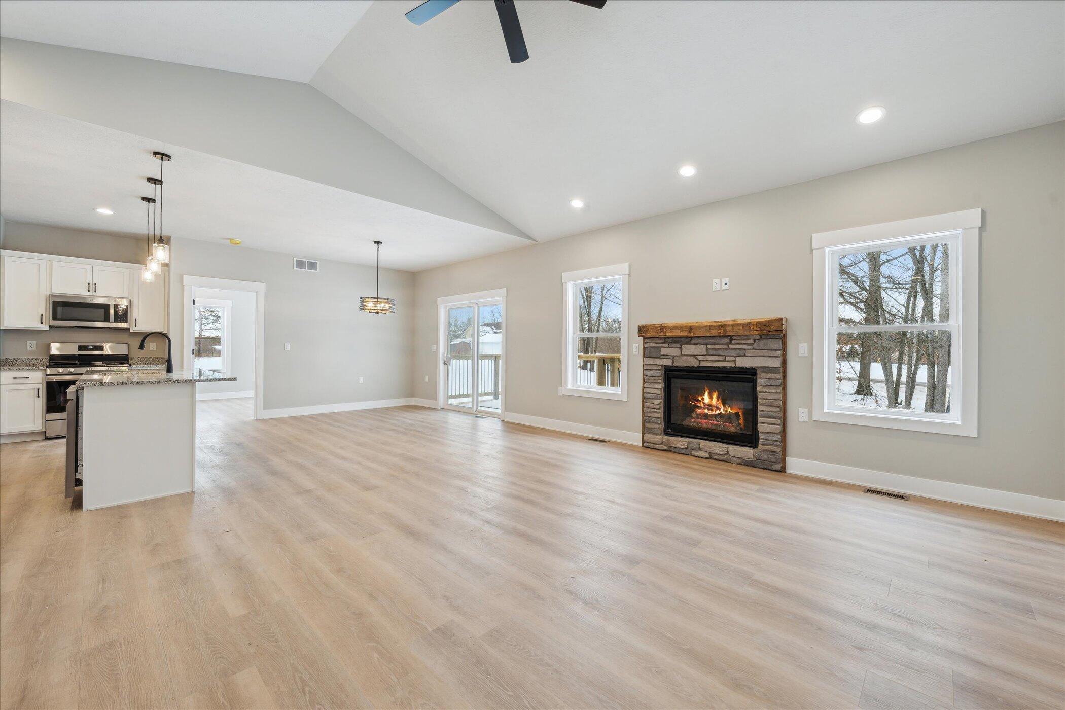10025 Stoll Road Haslett, MI 48840 - Photo 4 of 41 08-10025-Stoll-Rd-East-Lansing-MI-48823-