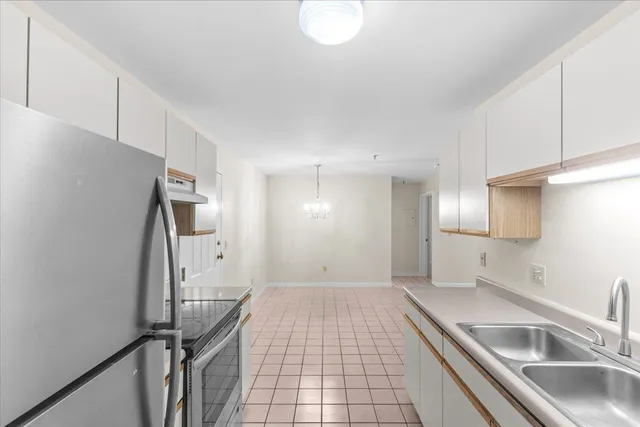 $270,000 | 203 Hildred Drive, Burlington, VT 05401