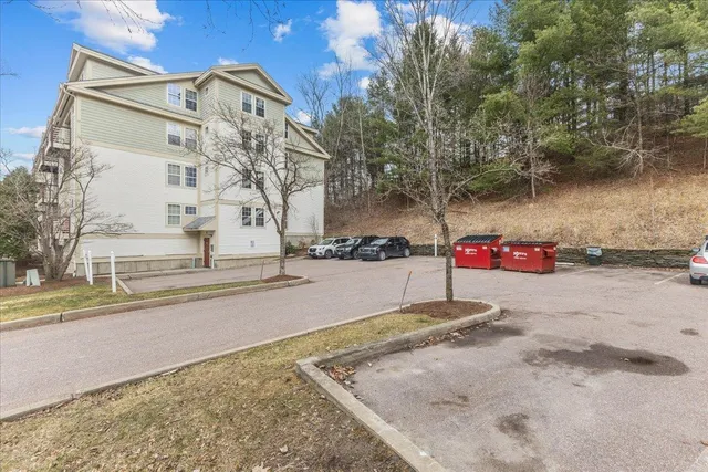 $270,000 | 203 Hildred Drive, Burlington, VT 05401