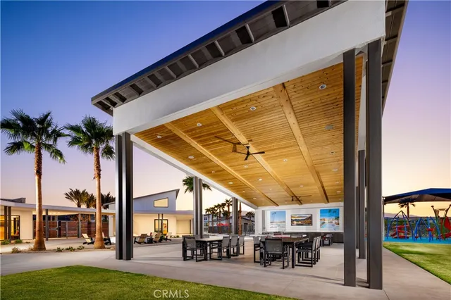 a view of an outdoor space