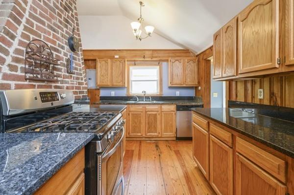 2 Mattapoisett Road Wareham, MA 02571 - Photo 8 of 39 Gallery Image 8