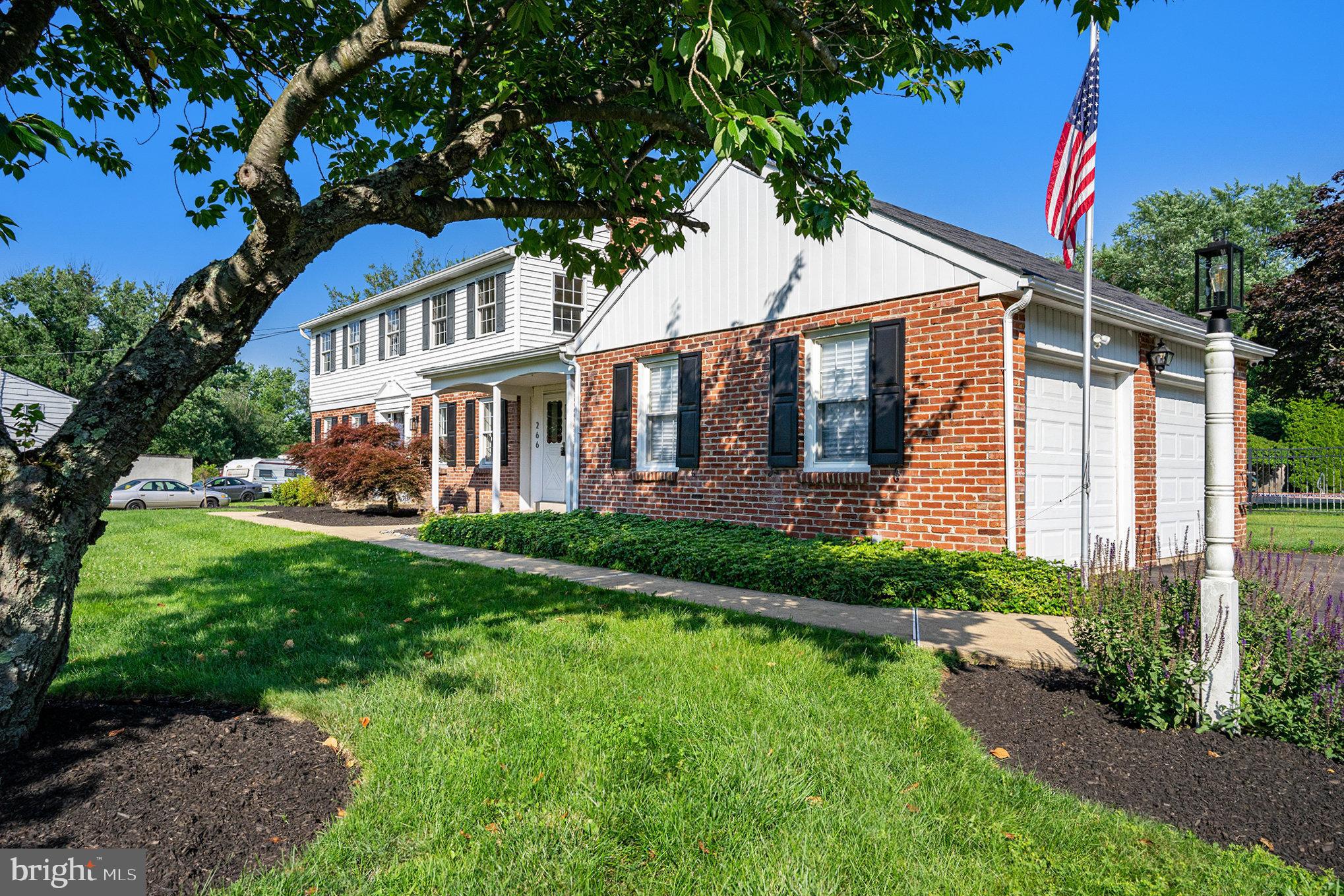 266 Pebble Ridge Road Warrington, PA 18976 - Photo 5 of 42