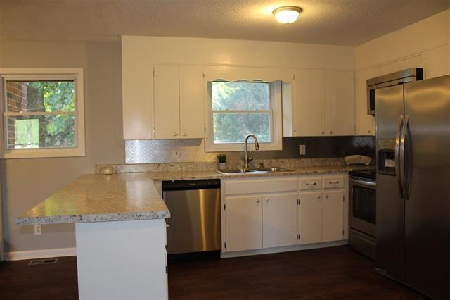 4821 Georgetown Road Northwest Cleveland, TN 37312 - Photo 3 of 24 Georgetown Road 4821.jpg2