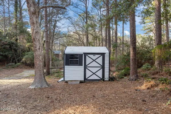 $405,000 | 670 North Saylor Street, Southern Pines, NC 28387