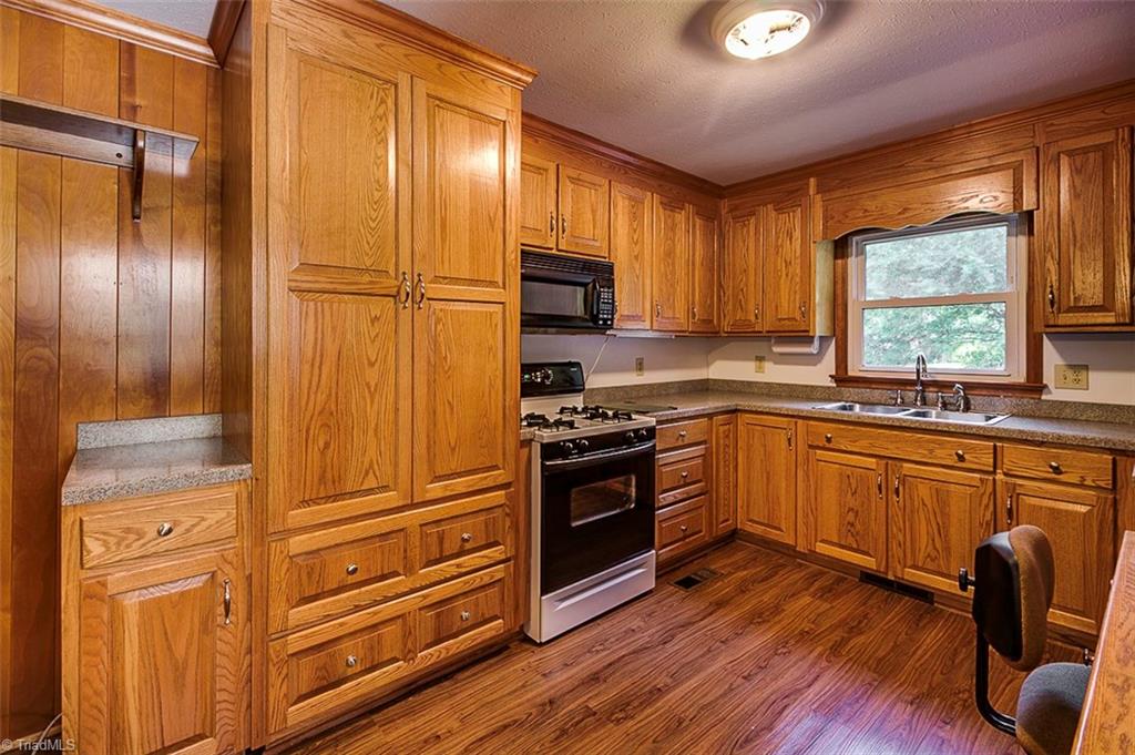 648 Mack Road Asheboro, NC 27205 - Photo 14 of 30 Gallery Image 14