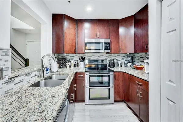 $2,200 | 563 Northbridge Drive, Altamonte Springs, FL 32714