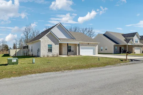 $379,900 | 263 Villa Street, Smithville, TN 37166