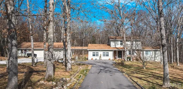 $375,000 | 10815 Timber Drive, Rolla, MO 65401