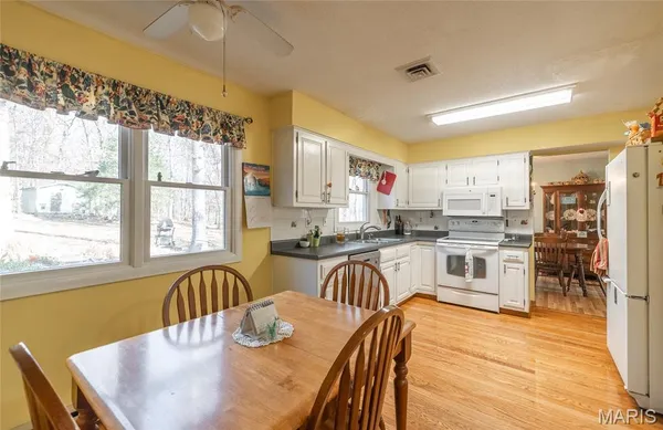 $370,000 | 10815 Timber Drive, Rolla, MO 65401