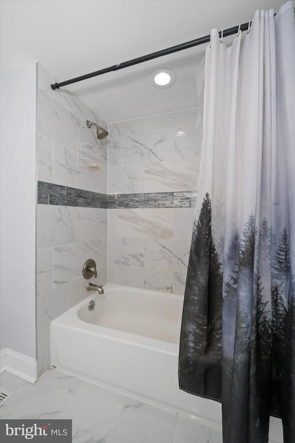 4549 Brenford Road Smyrna, DE 19977 - Photo 4 of 49