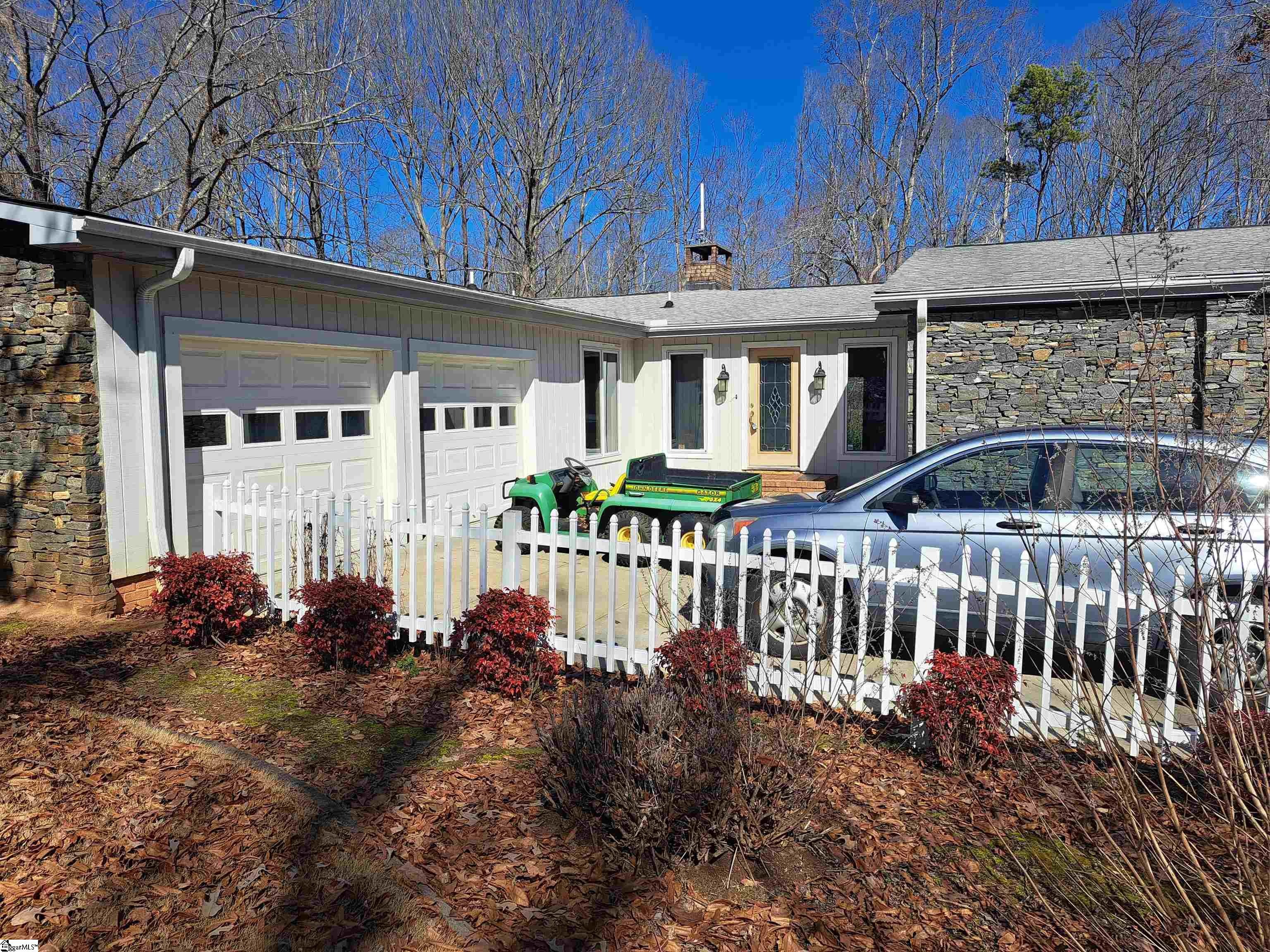 1923 Fairview Road Fountain Inn, SC 29644 - Photo 11 of 48