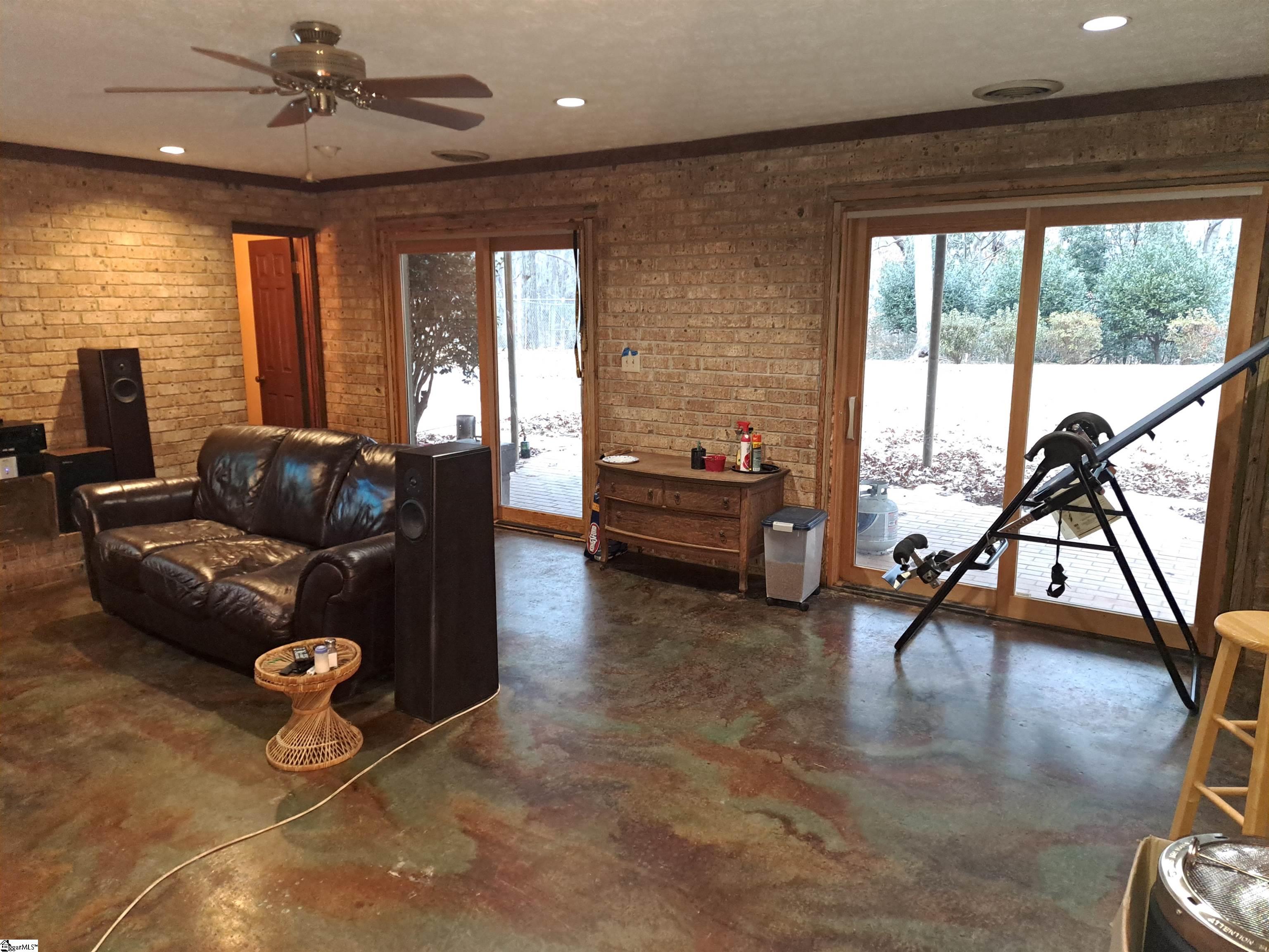 1923 Fairview Road Fountain Inn, SC 29644 - Photo 18 of 48