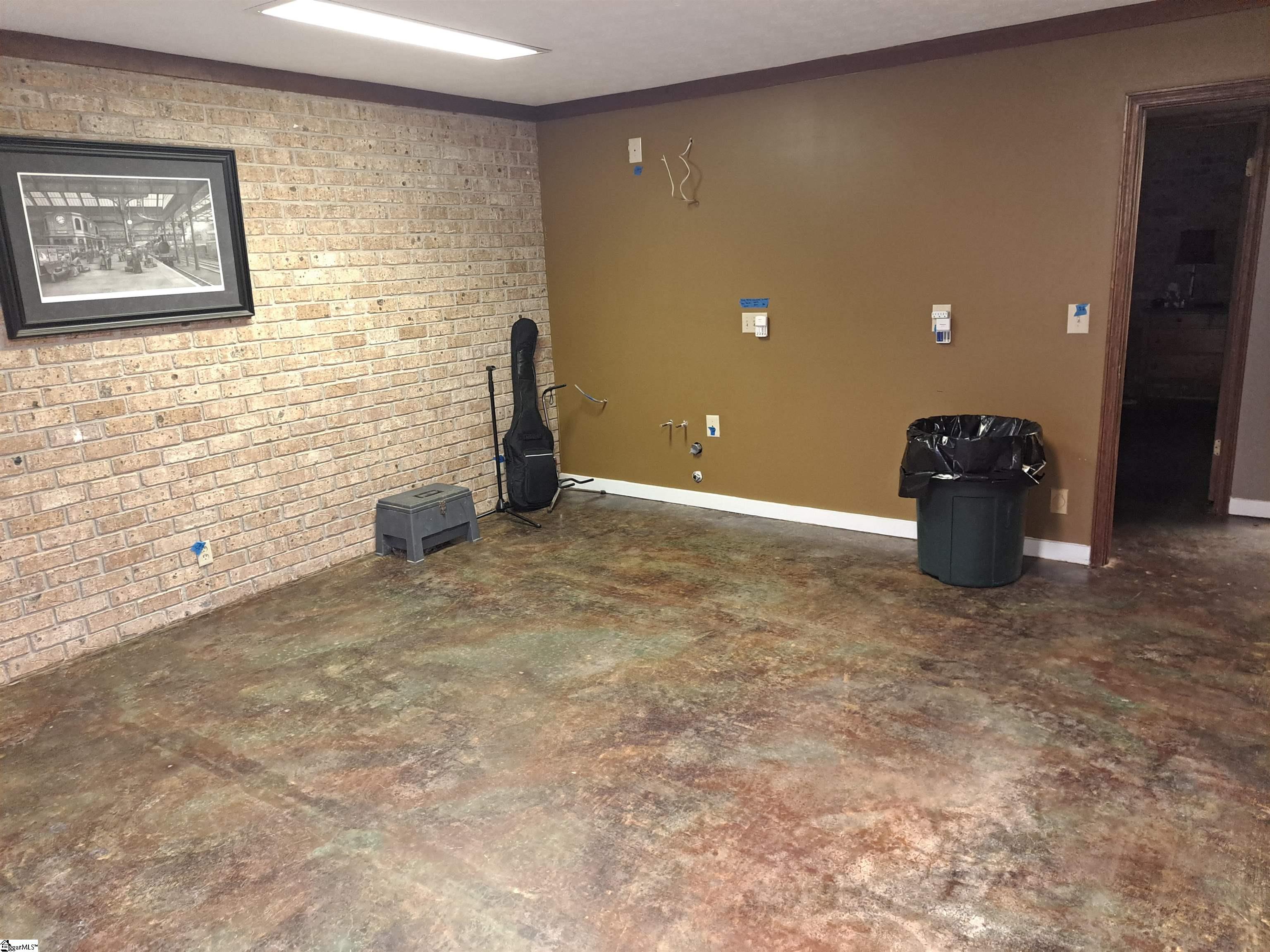 1923 Fairview Road Fountain Inn, SC 29644 - Photo 20 of 48 Note this has been setup for "kitchenette"